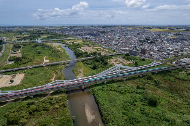 ホームページを開設しました